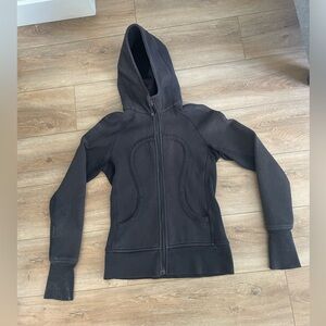 Lululemon Scuba zip hoodie size 6